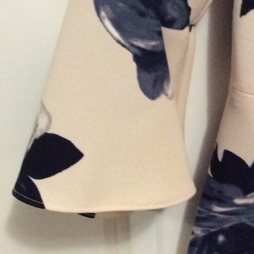 Kate Spade dress. - Picture 3 of 8